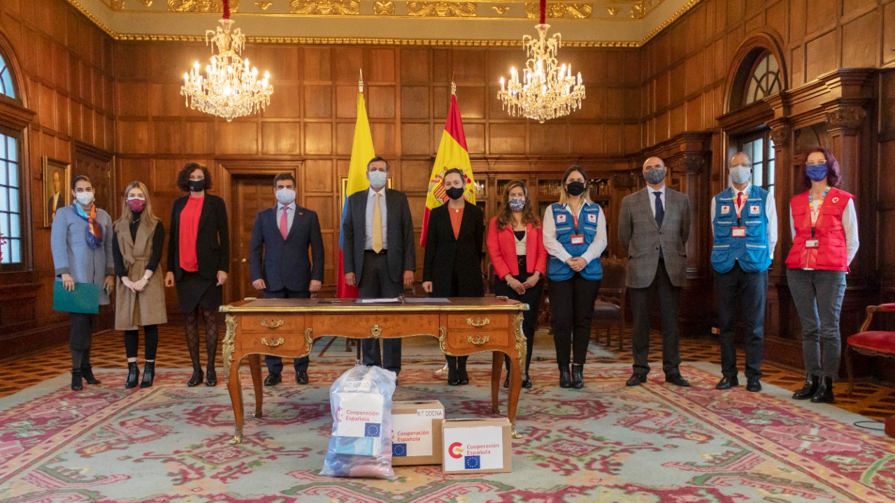 Gobierno del Reino de España se solidariza con damnificados de la ola invernal en el territorio