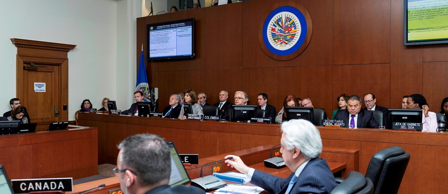 “Necesitamos enfrentar el problema mundial del tráfico de drogas unidos como hemisferio y completamente comprometidos”: Canciller Holguín