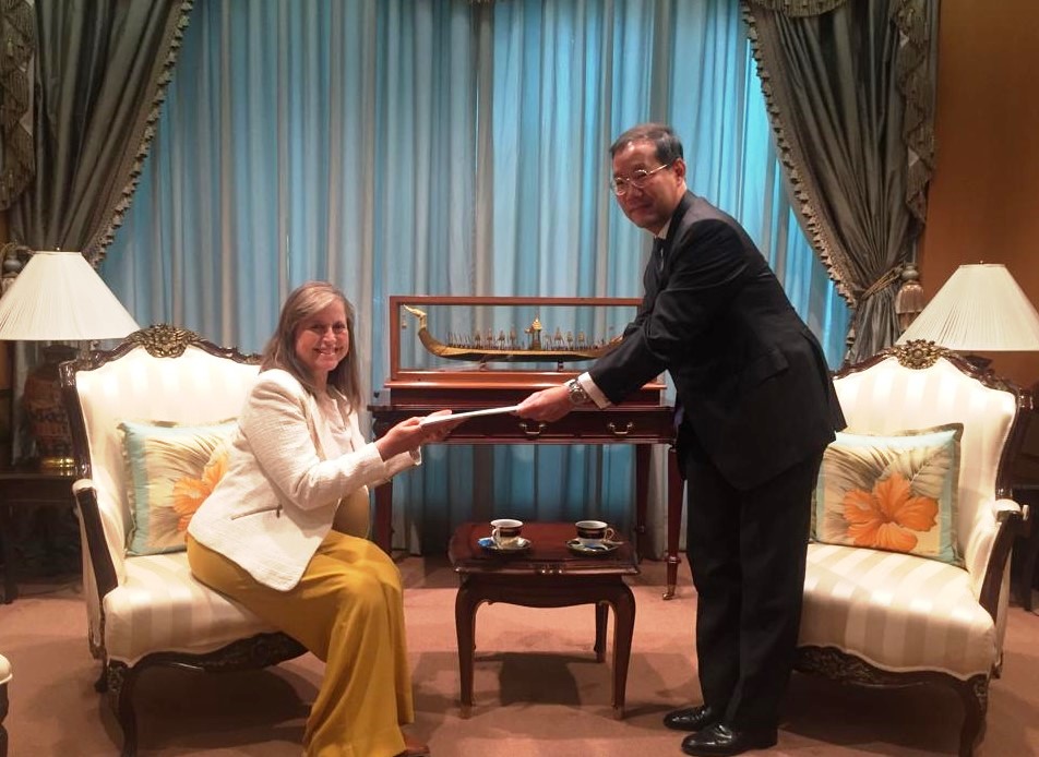 La Embajadora de Colombia, Ana María Prieto Abad, presentó copia de cartas credenciales ante autoridades del Ministerio de Asuntos Exteriores del Reino de Tailandia
