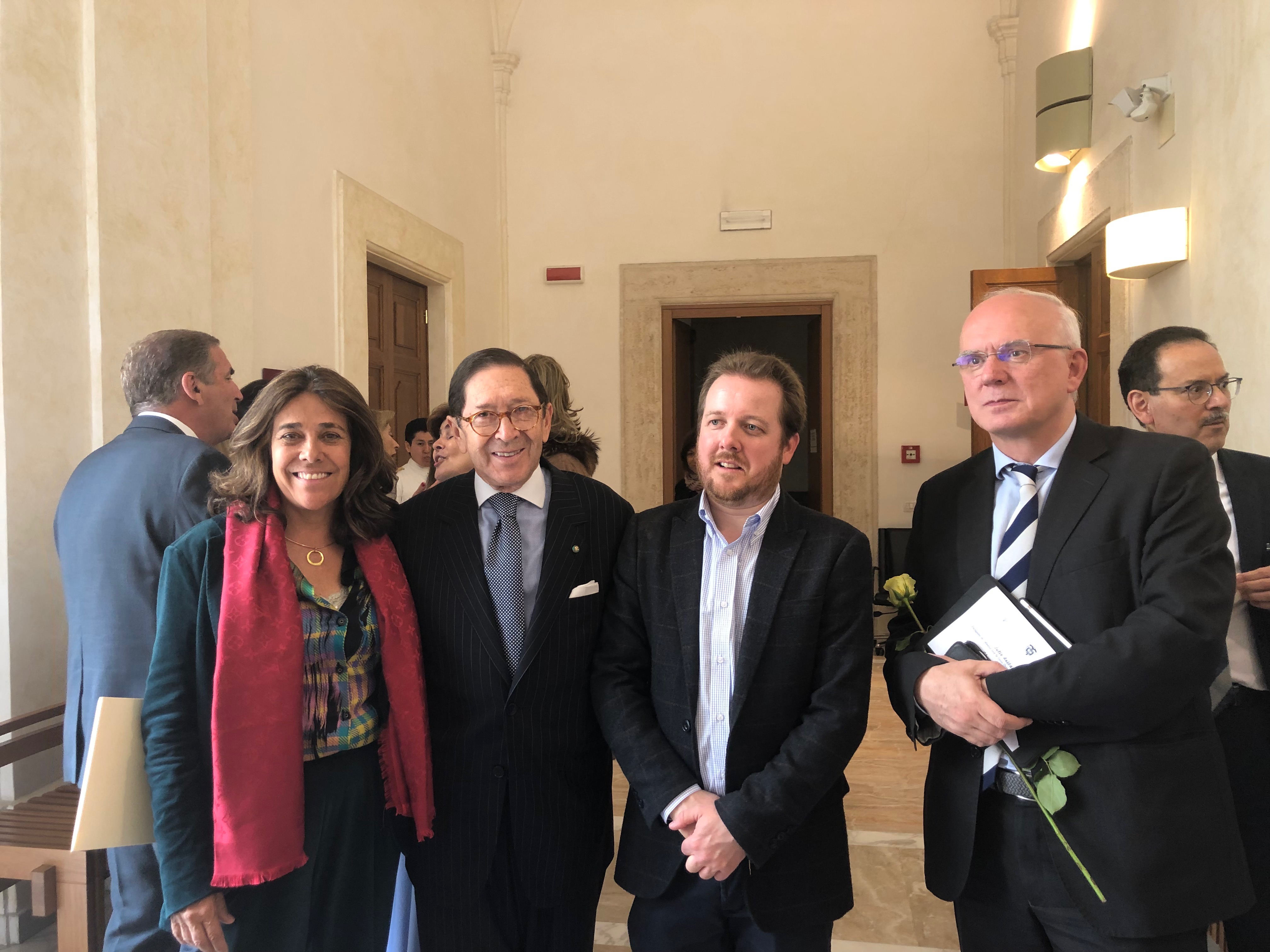 Embajadas ante la Santa Sede e Italia promovieron la conferencia ‘Huellas en Italia y el Vaticano de la obra del Nobel colombiano Gabriel García Márquez’, a cargo de Juan Esteban Constaín