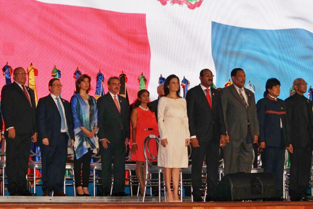 Punta Cana (ene. 24/17). La Canciller María Ángela Holguín participó en la inauguración de la V Cumbre de la Comunidad de Estados Latinoamericanos y Caribeños – Celac, que se adelanta en Punta Cana, organizada por República Dominicana, estado que ostenta la Presidencia Pro Témpore.