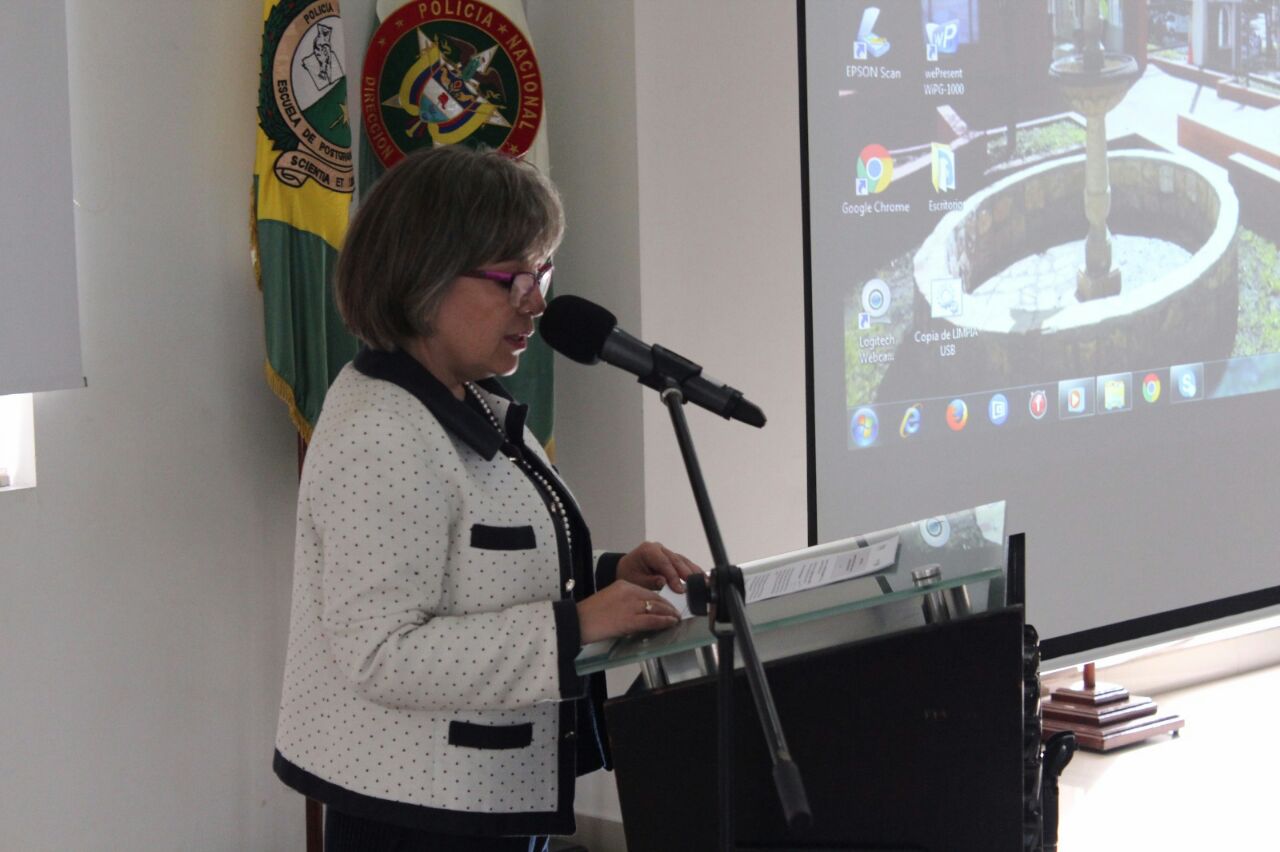 Embajadora Martha Cecilia Pinilla Perdomo resaltó “que los sectores de defensa y política exterior no son campos aislados” durante la clausura del Diplomado de Política Exterior impartido por la Academia Diplomática para Agregados de Policía