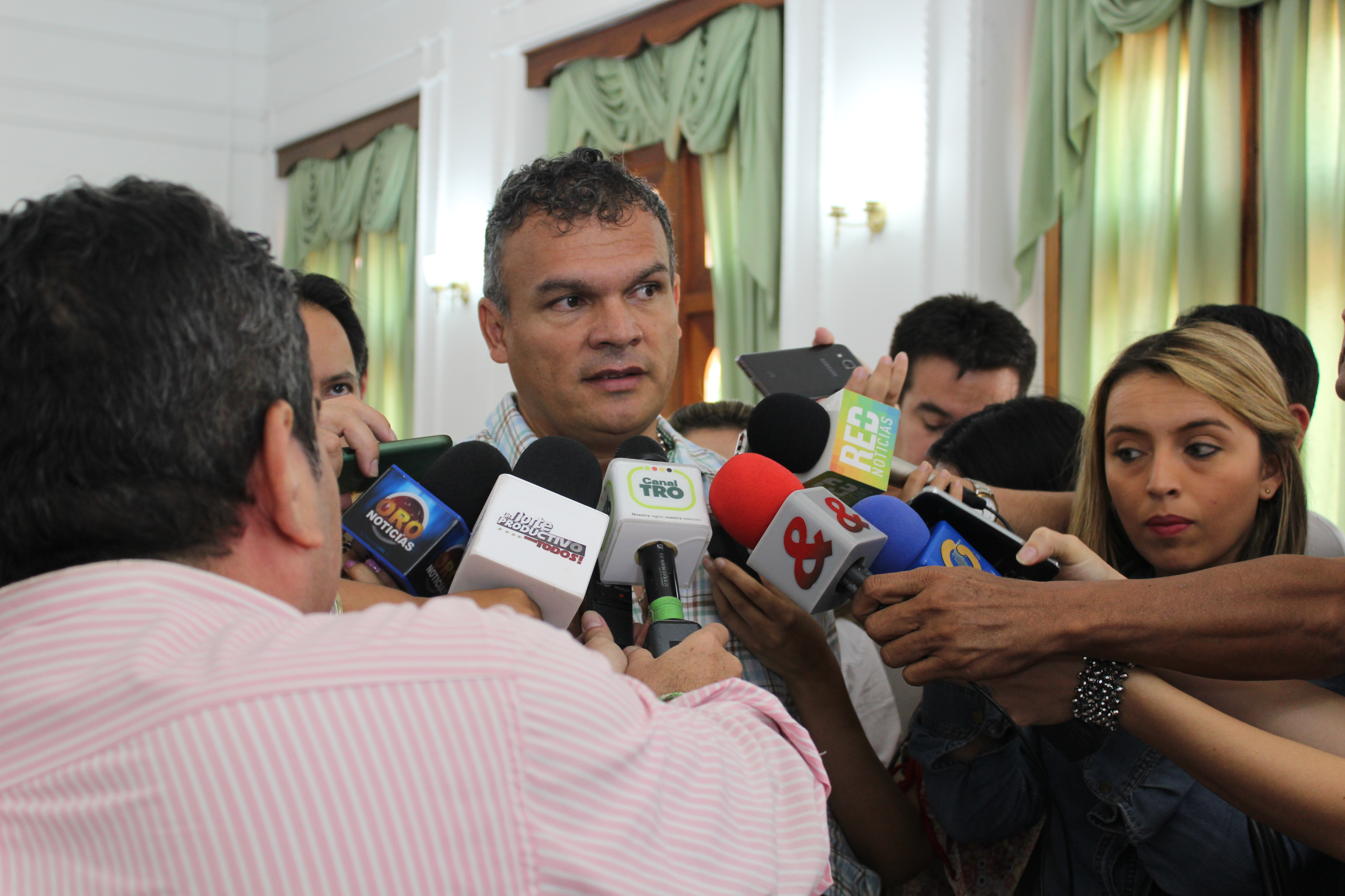 Colombia está comprometida con una frontera segura y moderna