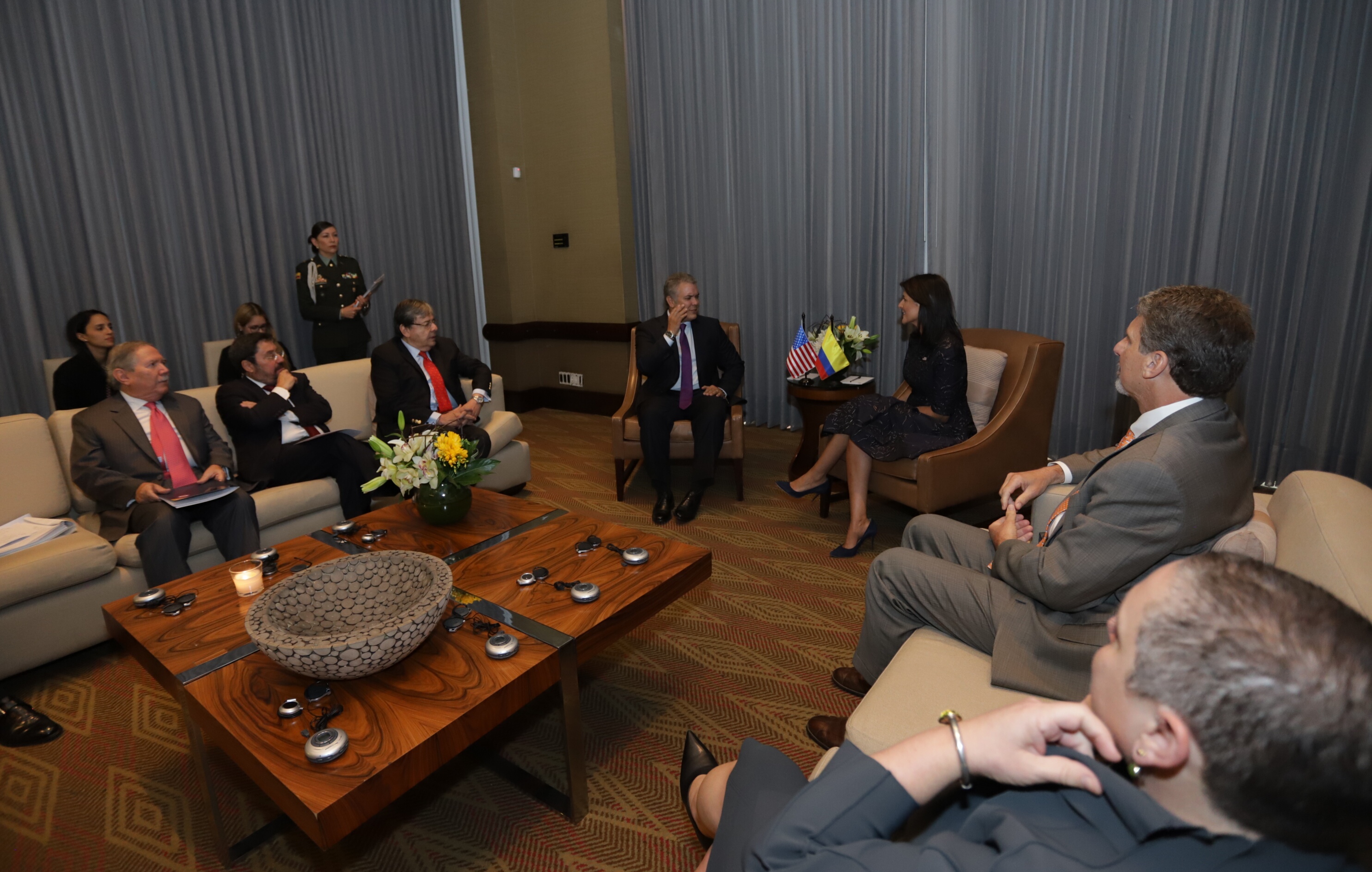 El  Presidente de Colombia sostuvo un encuentro con la Embajadora de los Estados Unidos ante las Naciones Unidas