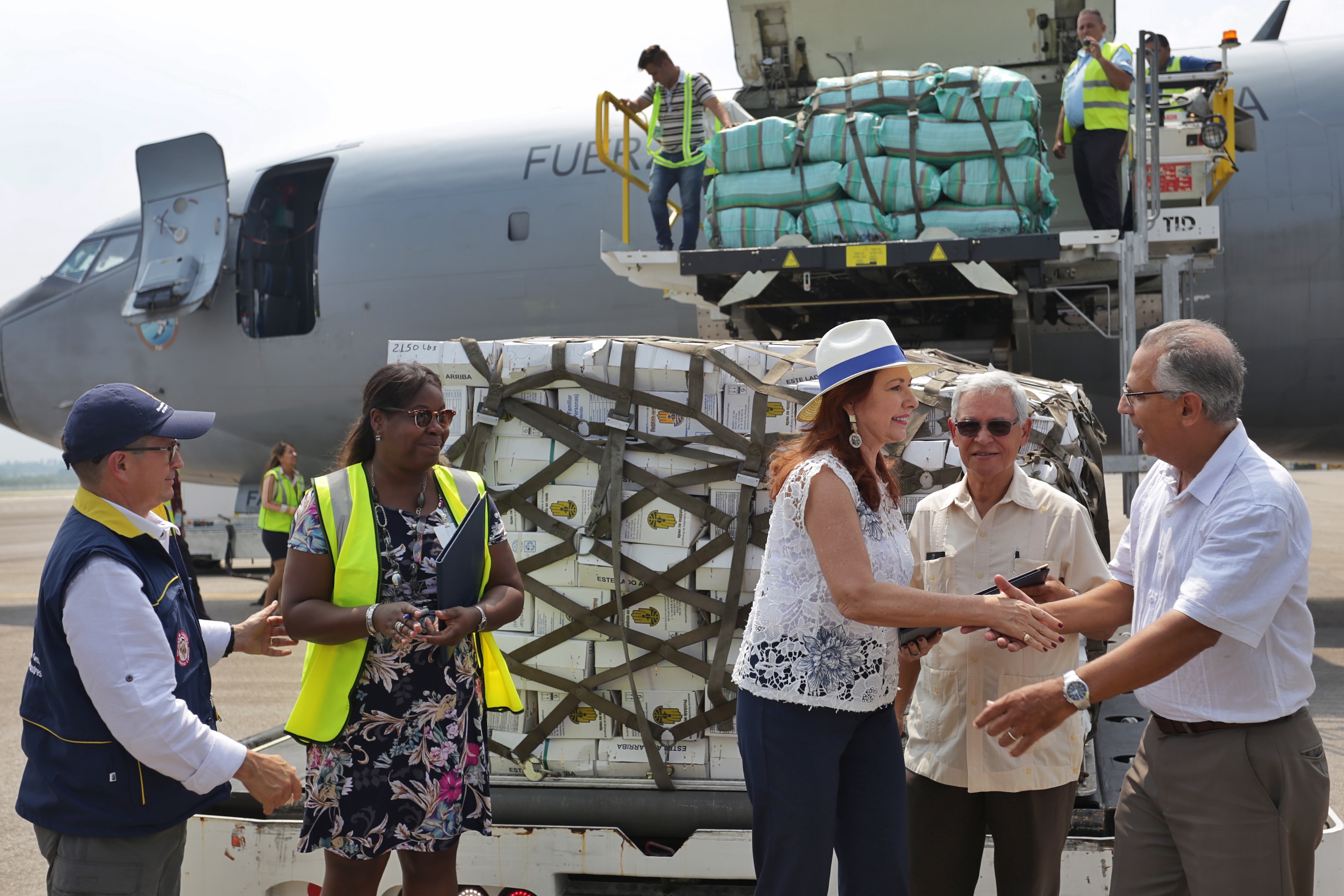 Colombia se solidariza con El Caribe y le envía ayuda humanitaria  