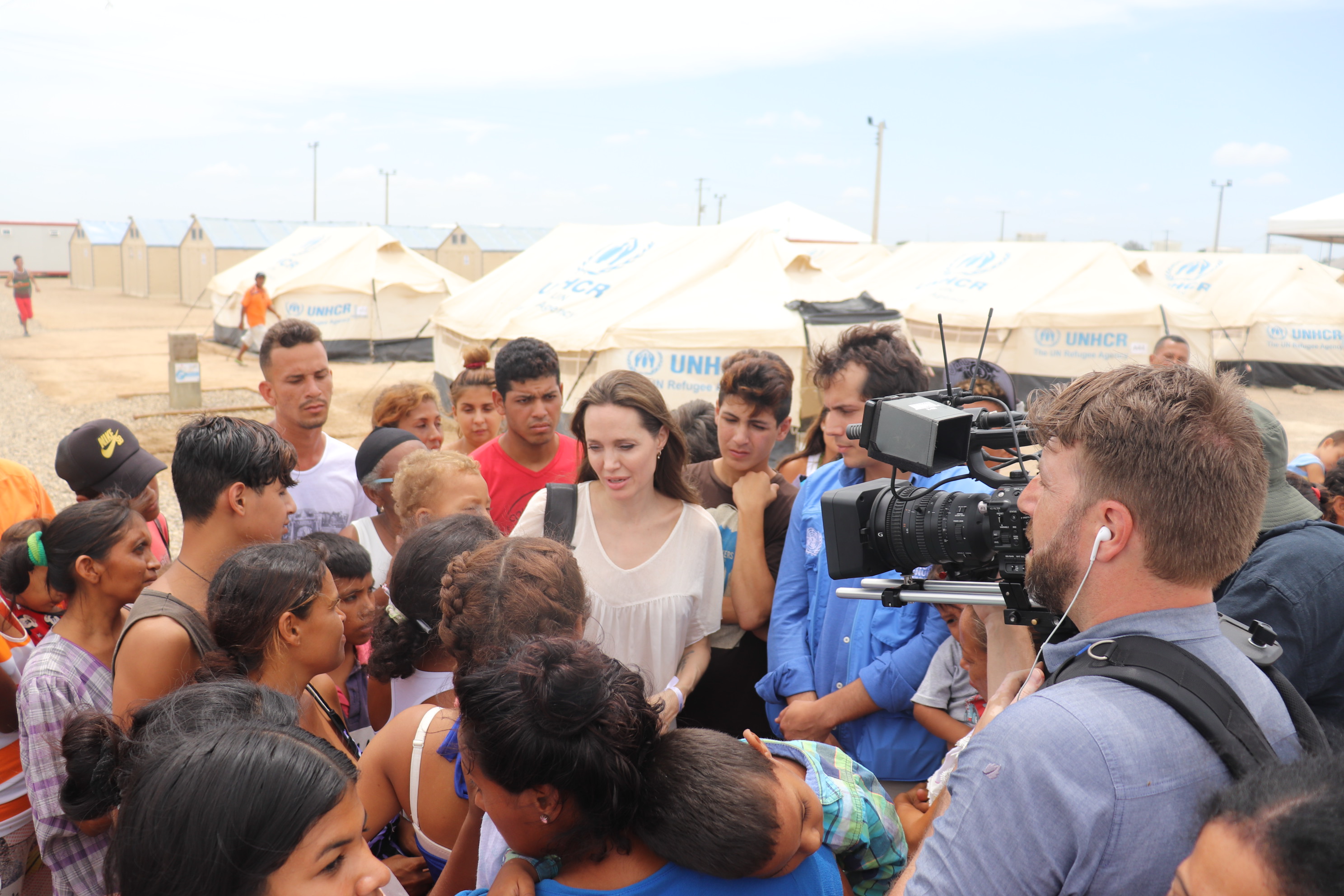 Enviada Especial de Acnur, Angelina Jolie, hizo llamado a comunidad internacional para intensificar esfuerzos para atención a migrantes 