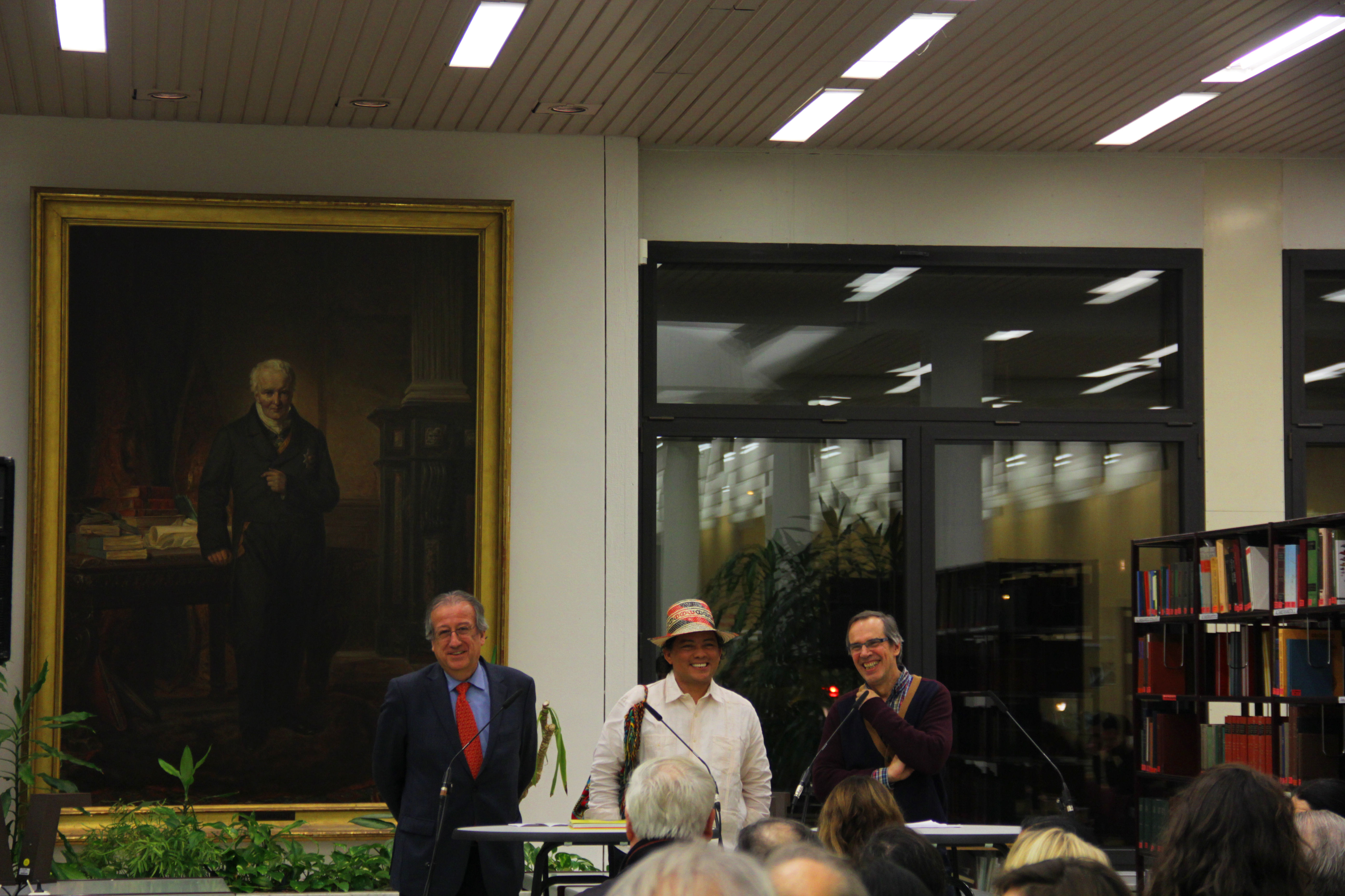 La Embajada de Colombia en Alemania se vincula a la exposición multimedia de lenguajes indígenas “De agua, viento y verdor”