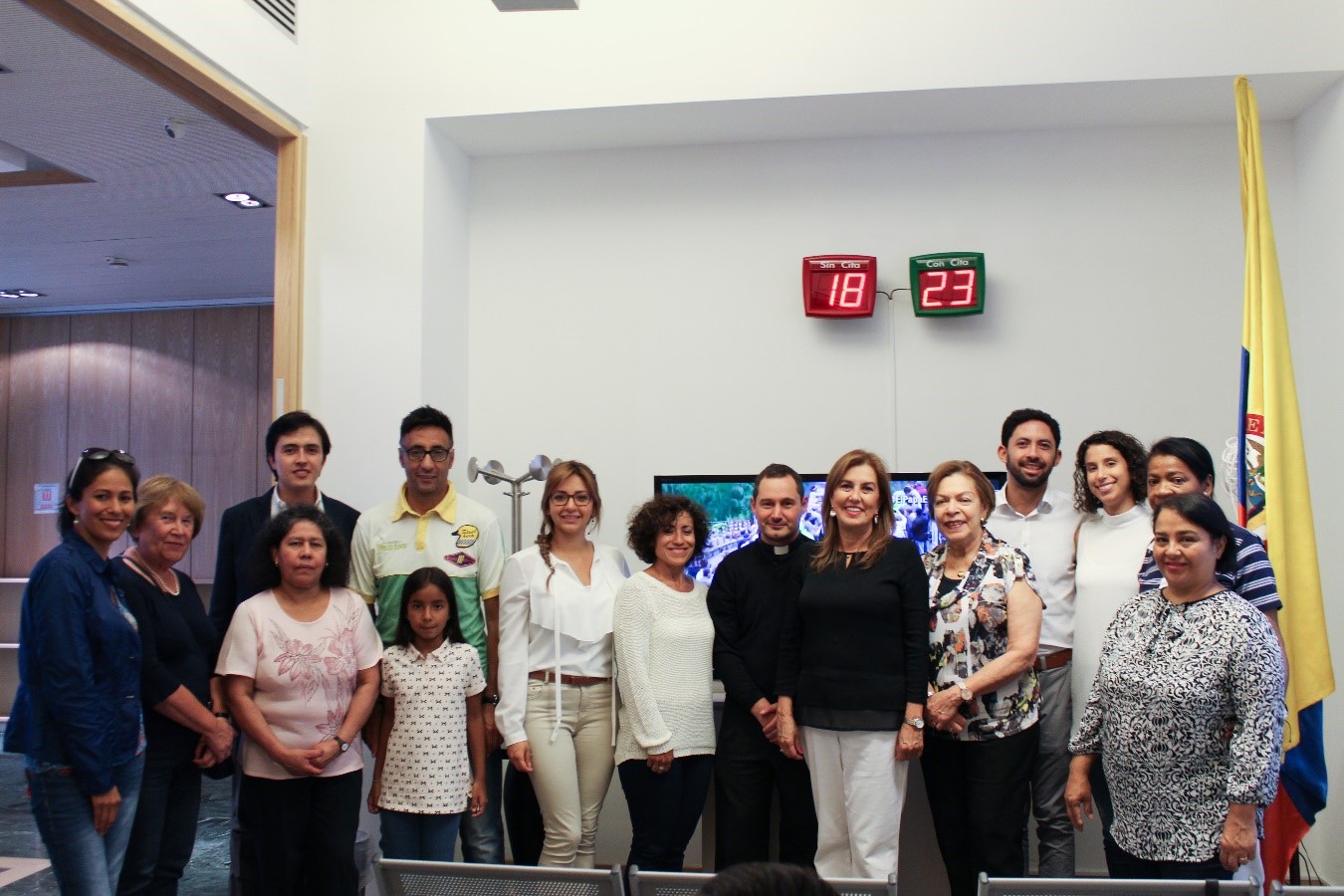 Colombianos en Milán siguieron con viva emoción la visita del Papa Francisco a Colombia