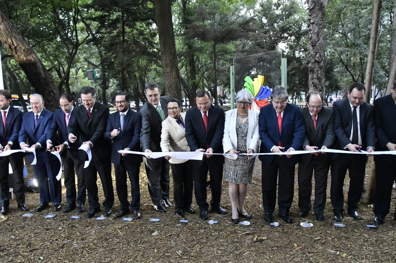 En la inauguración del “Parque Alianza del Pacífico” el Canciller Carlos Holmes Trujillo destacó los principales logros de este mecanismo 