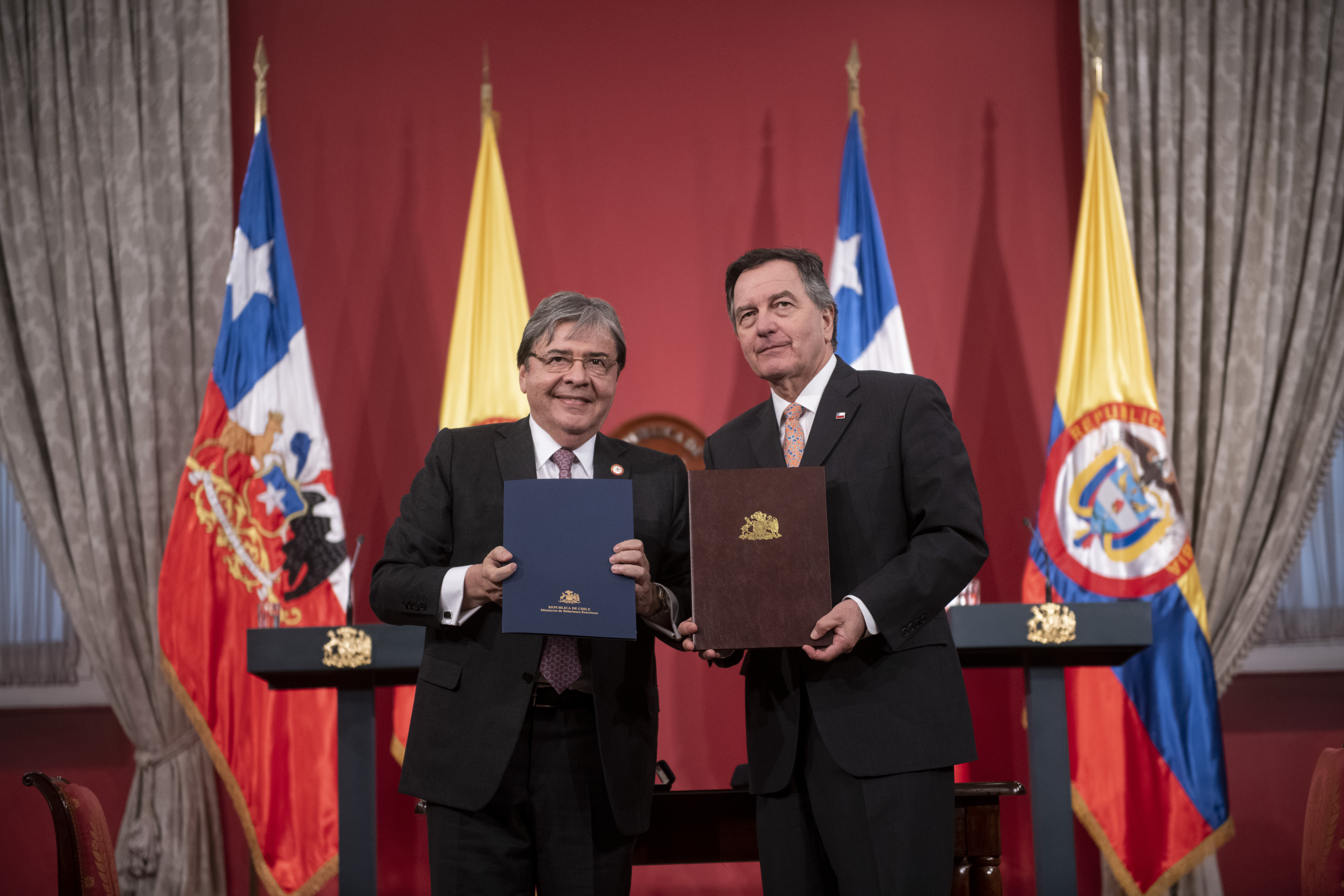 Colombia y Chile firmaron acuerdos bilaterales en materia de cooperación académica, ciberseguridad, y ciencia, tecnología e innovación