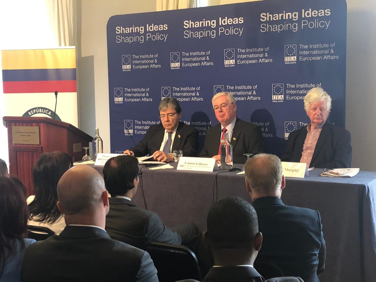 'Paz con Legalidad' y el desafío de la crisis migratoria proveniente de Venezuela, temas de conferencia del Canciller Holmes Trujillo 