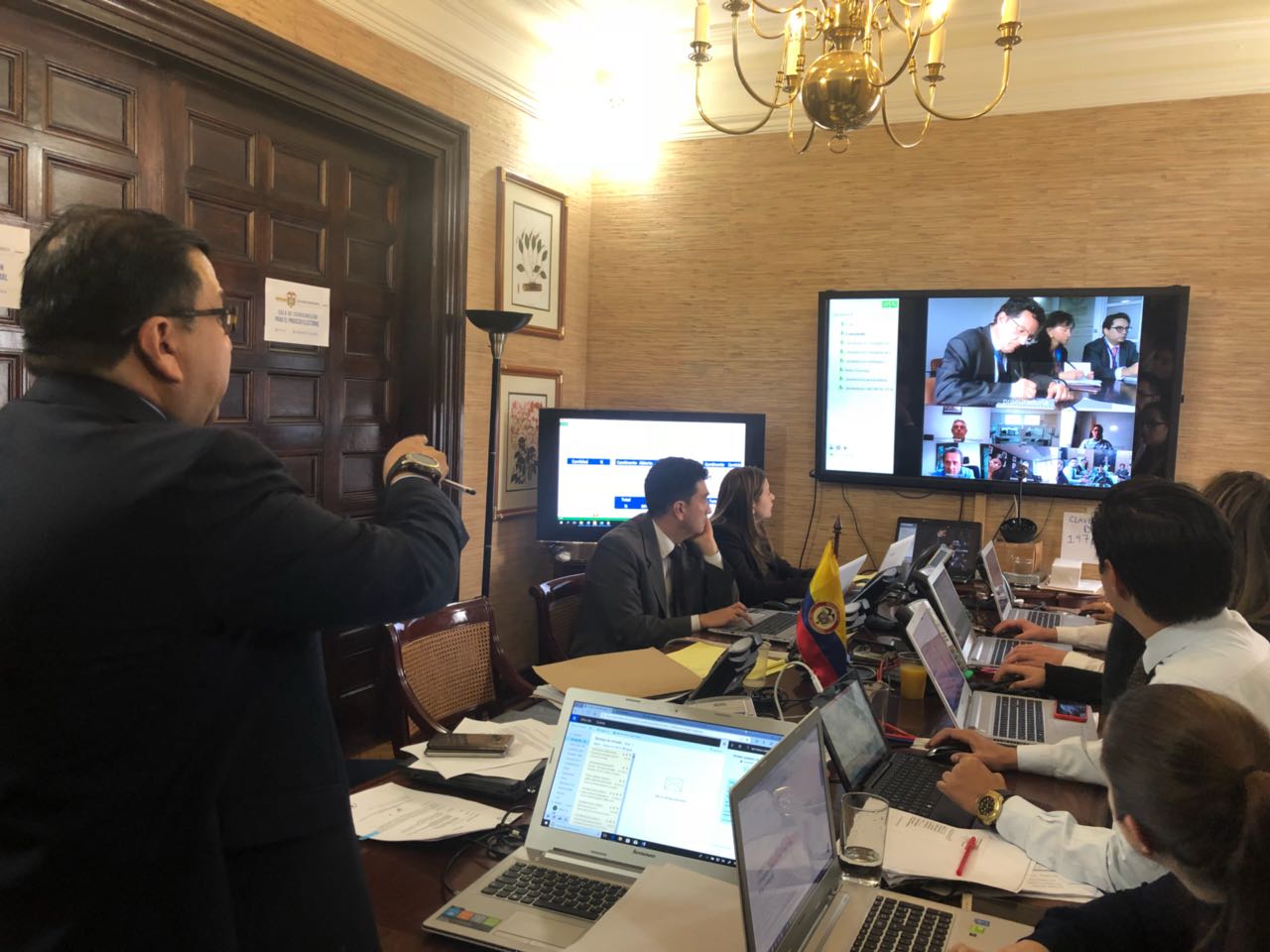 El Ministerio de Relaciones Exteriores y Procuraduría monitorean diariamente las elecciones en el exterior