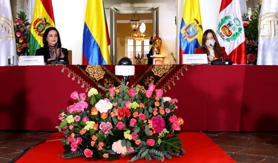 Canciller Blum participa en el Consejo Andino de Ministros de Relaciones Exteriores