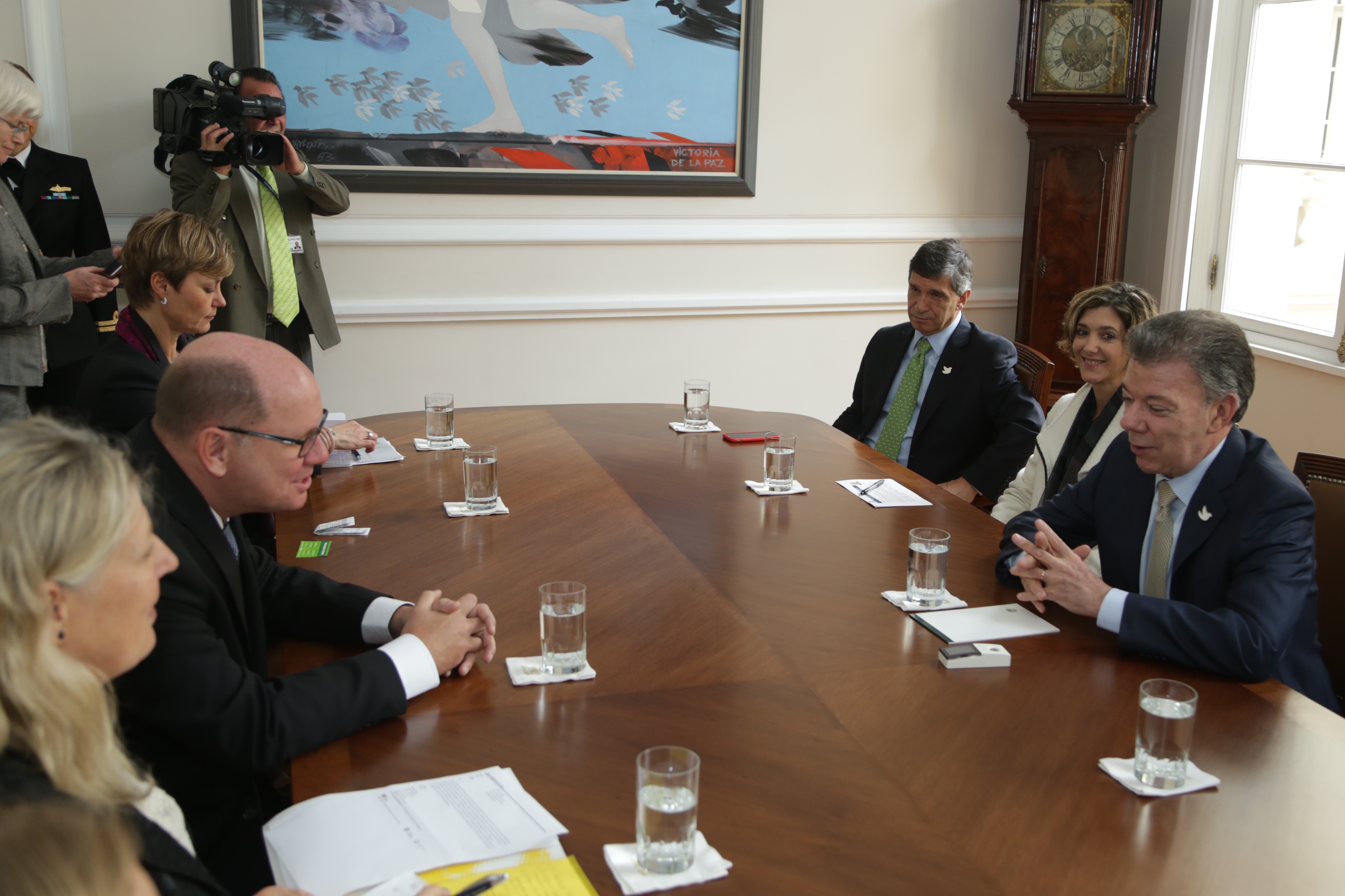 Viceministra de Relaciones Exteriores participó en la reunión del Presidente Santos con Urban Ahlin, Portavoz del Parlamento de Suecia