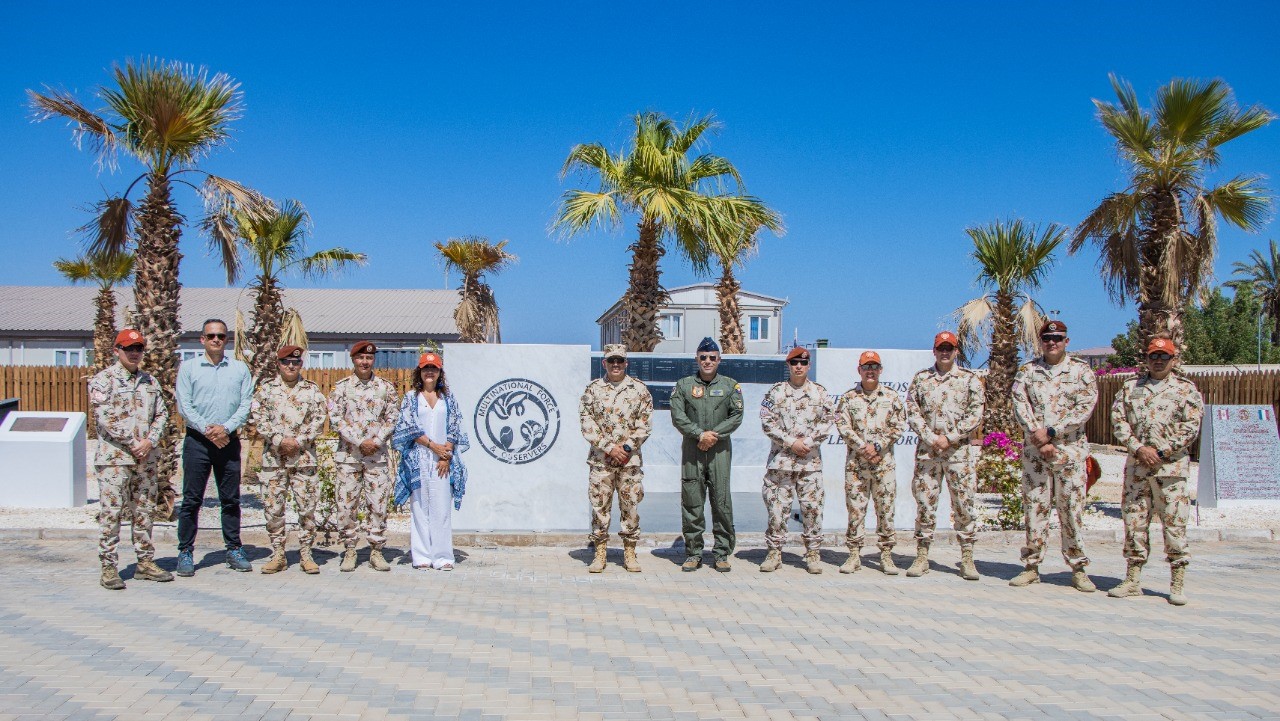 Visita de la Embajada de Colombia en Israel a la Fuerza Multinacional de Paz y Observadores en el Sinaí 