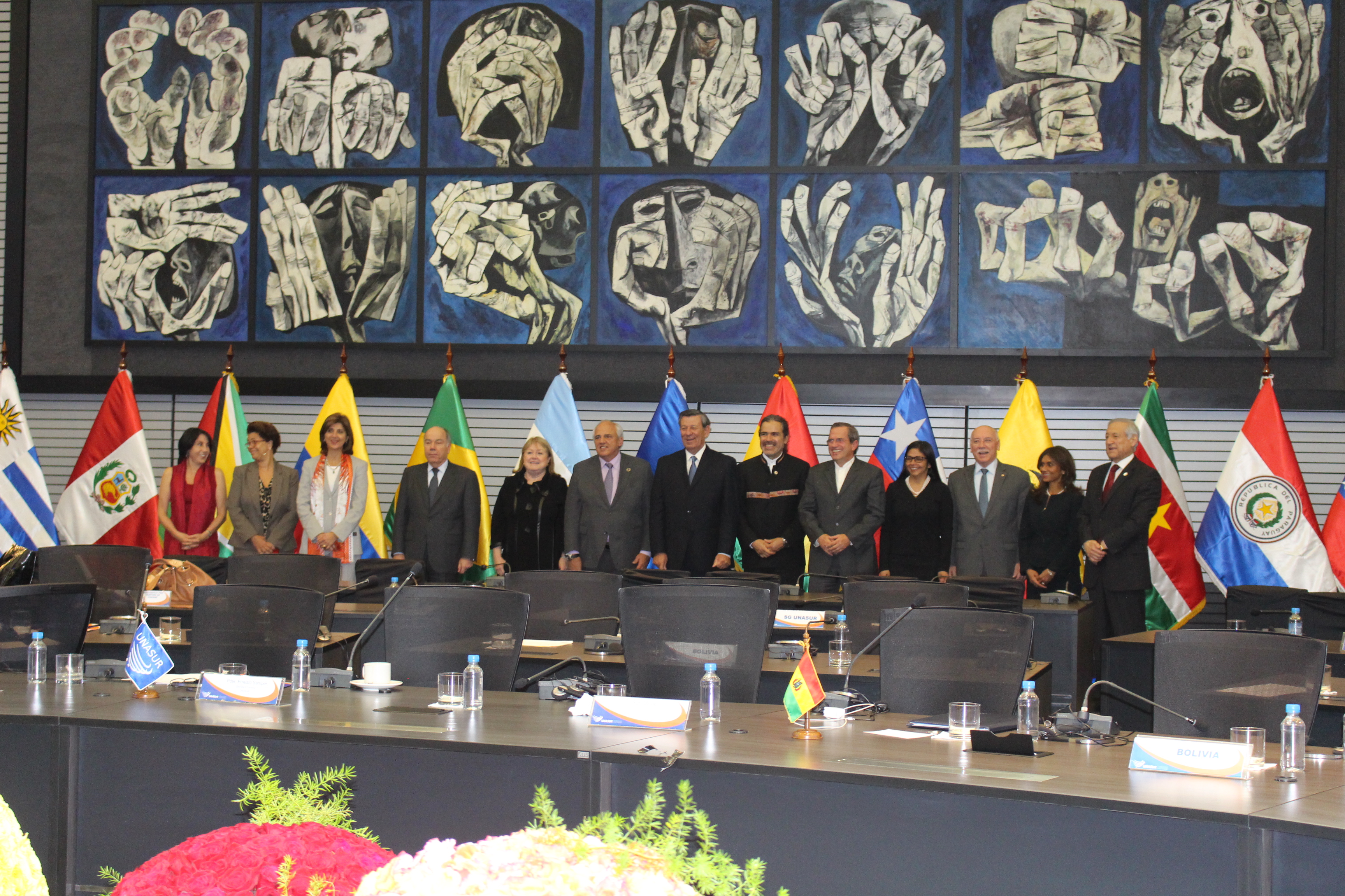 Alt Foto oficial de la Reunión Ordinaria de Ministras y Ministros de Relaciones Exteriores de UNASUR