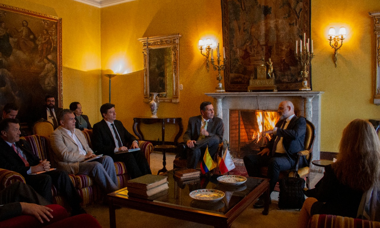 Colombia y Polonia revisaron temas de la agenda bilateral durante reunión de consultas políticas