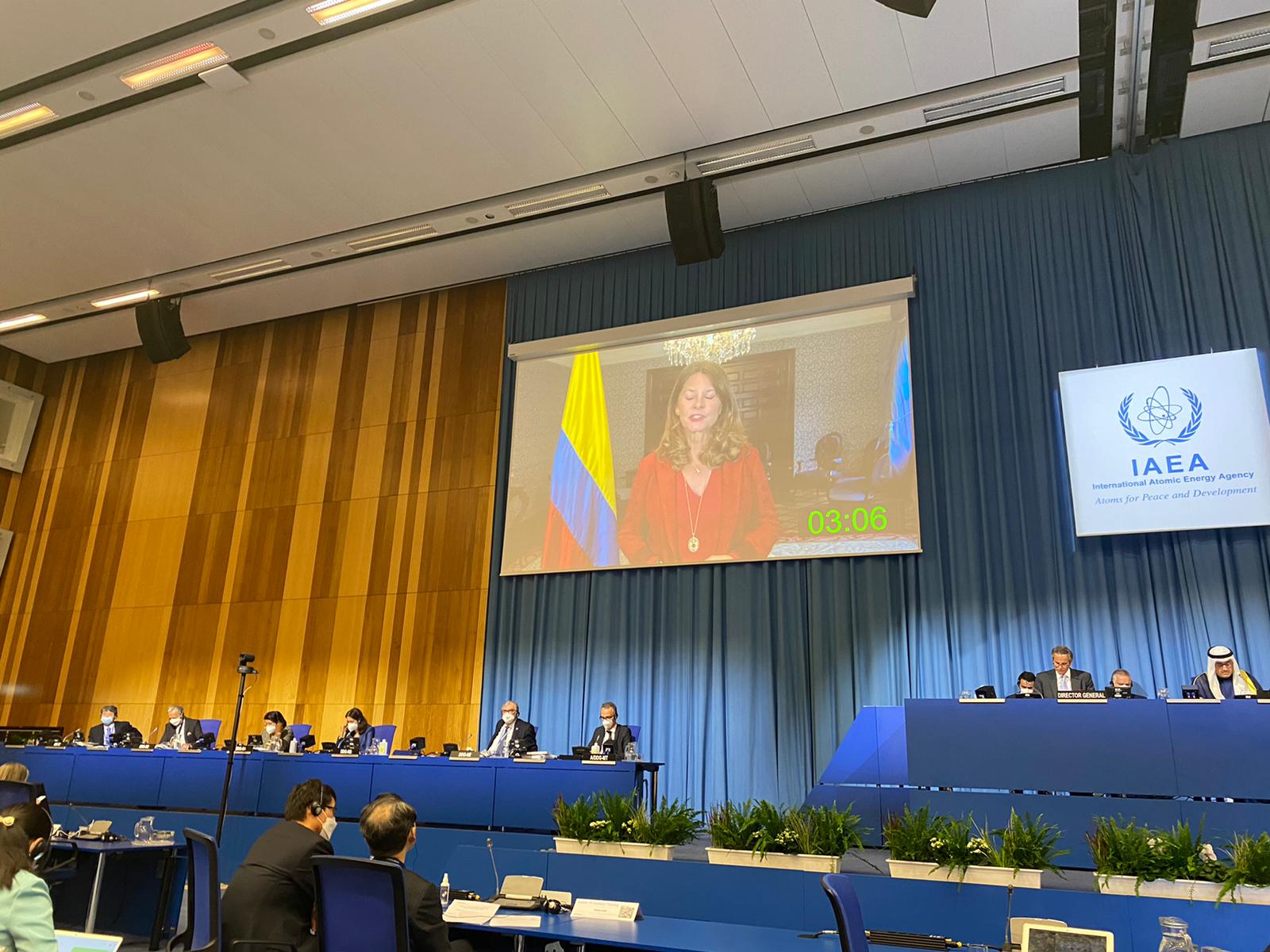 Vicepresidente y Canciller Martha Lucía Ramírez ratificó en la OIEA el compromiso de Colombia para impulsar los principios comunes de desarme 