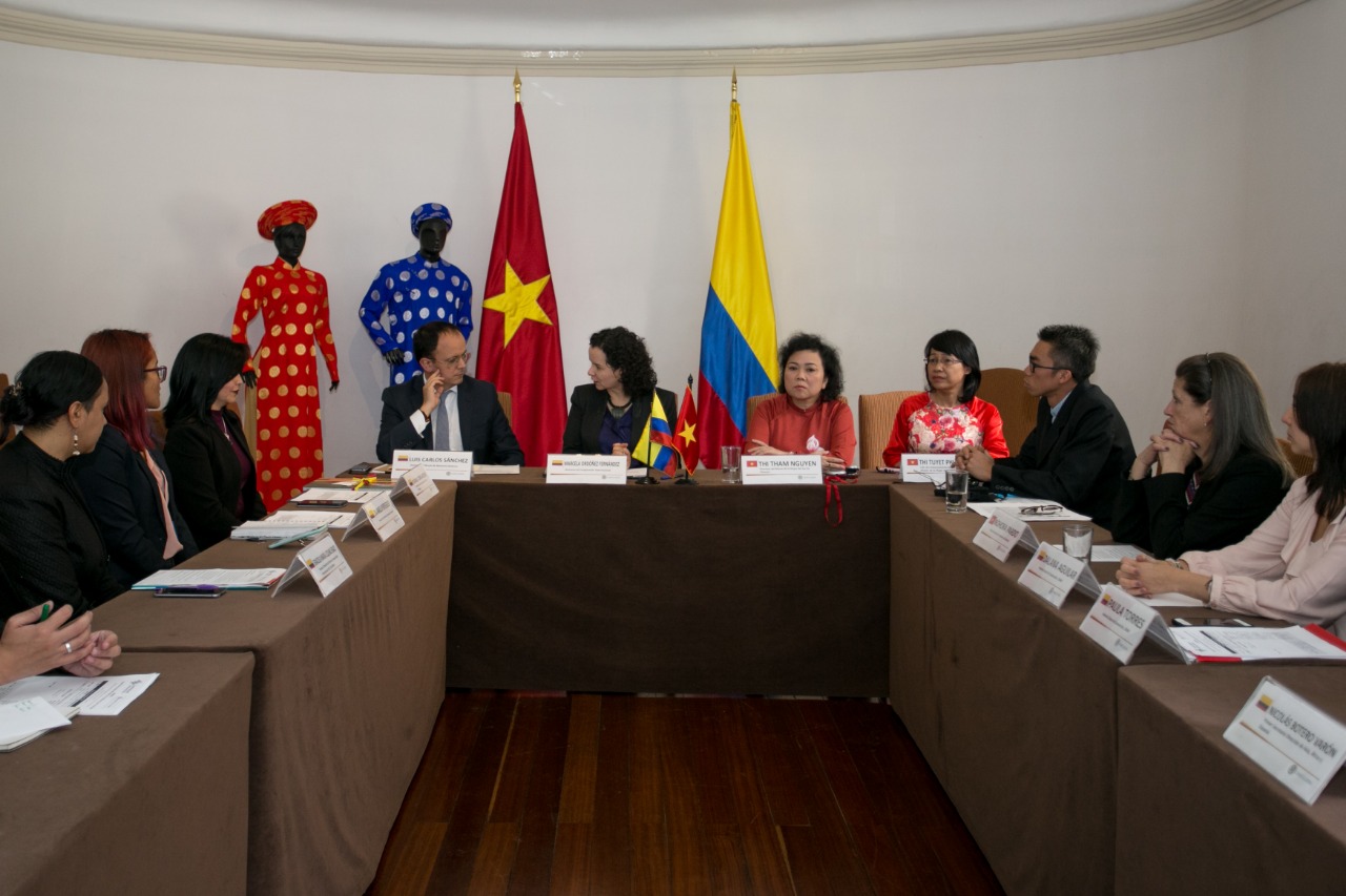 Directora de cooperación preside cierre de la Misión de Delegadas del Museo de la Mujer de Vietnam