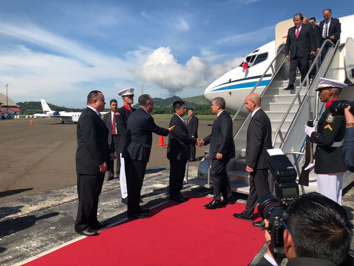 Presidente Iván Duque se reunió con su homólogo de Panamá, Juan Carlos Varela, en su primera visita oficial; Canciller Carlos Holmes Trujillo participó en el encuentro