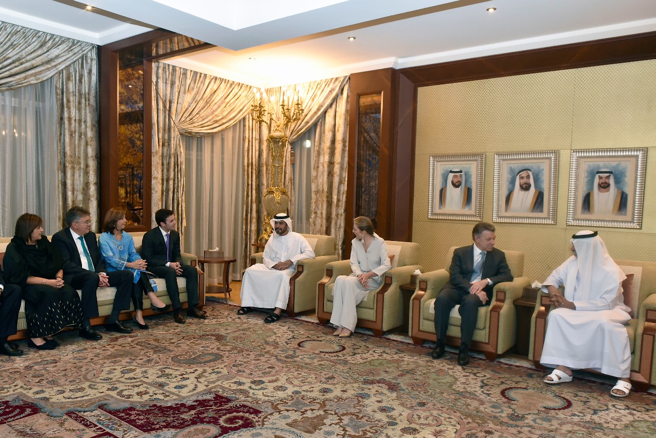 Canciller Holguín participó junto al Presidente Santos, en una cena ofrecida por el Ministro de la Tolerancia de Emiratos Árabes