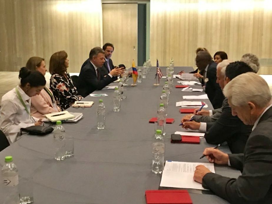 Presidente Juan Manuel Santos y Canciller María Ángela Holguín se reunieron con Congresistas de los Estados Unidos 