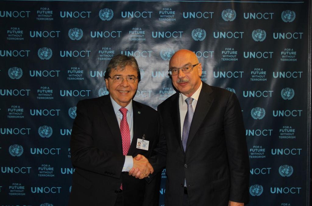 Ministro de Relaciones Exteriores, Holmes Trujillo, y Director de la Oficina de la ONU para la lucha contra el Terrorismo, Vladímir Voronkov