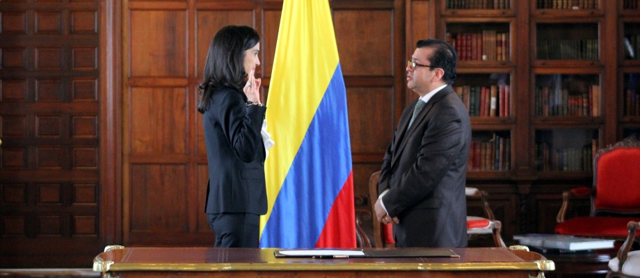  nueva Directora de la Academia Diplomática de San Carlos