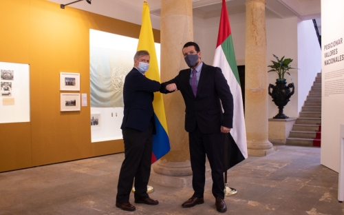 Director General de la Academia Diplomática Anwar Gargash de los Emiratos Árabes Unidos y el Director de la Academia Diplomática Augusto Ramírez Ocampo, Rubén Darío Useche Cárdenas.