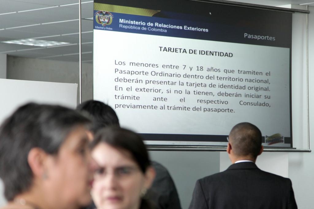 Mañana 30 de diciembre las oficinas de pasaportes en Bogotá prestarán su servicio al público hasta las 12:30 p.m.