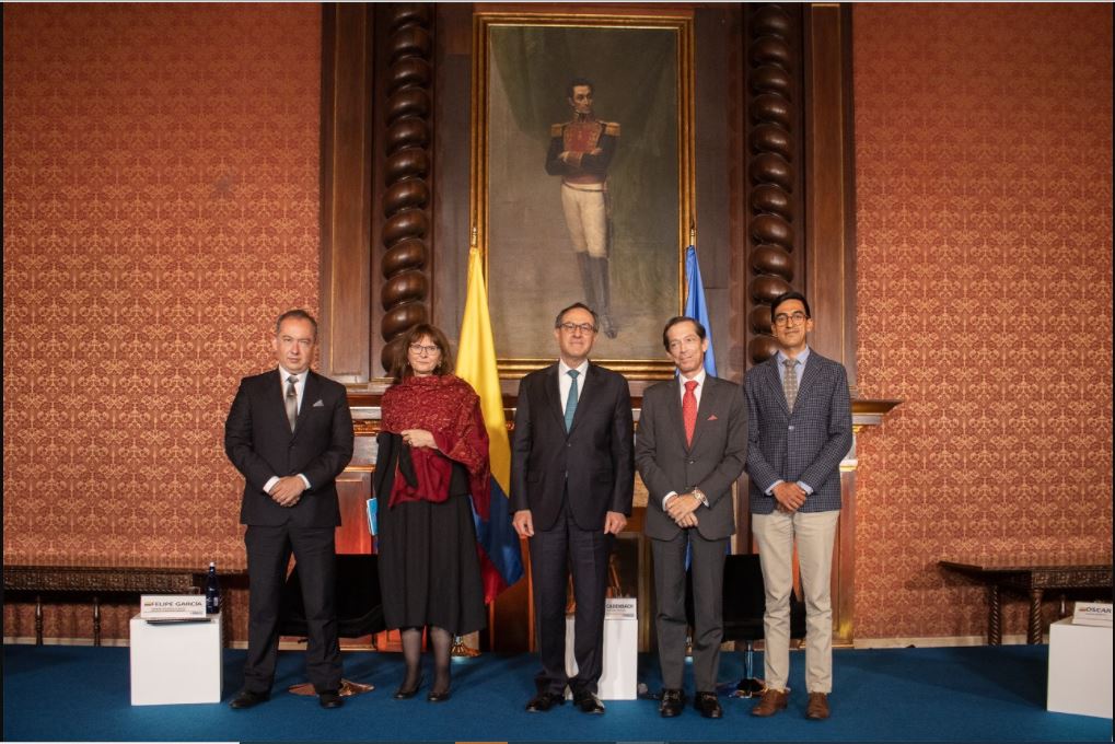 Subsecretaria General de Asuntos Políticos de Seguridad de la OTAN intercambió perspectivas estratégicas con Colombia para la década 2030