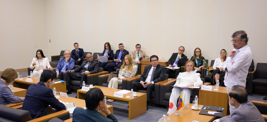 Colombia y Japón apuestan por diversificar su relación bilateral y ampliar la cooperación estratégica