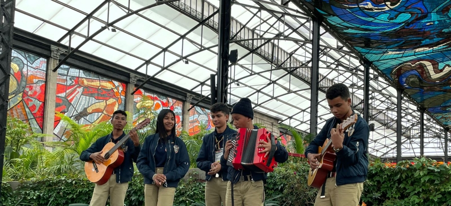 Arrancó la agenda de Diplomacia Cultural de los jóvenes de Paraguachón en México