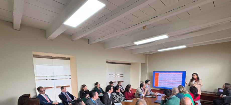 23 funcionarios de carrera diplomática y consular inician Curso de Capacitación para Ascenso a Ministro Plenipotenciario y Embajador