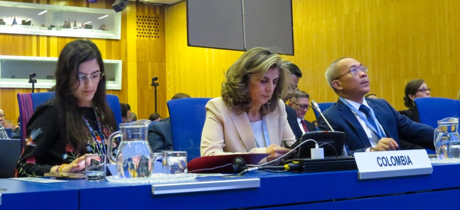 Canciller Laura Sarabia sostuvo encuentro bilateral con su homólogo de Noruega en Roma