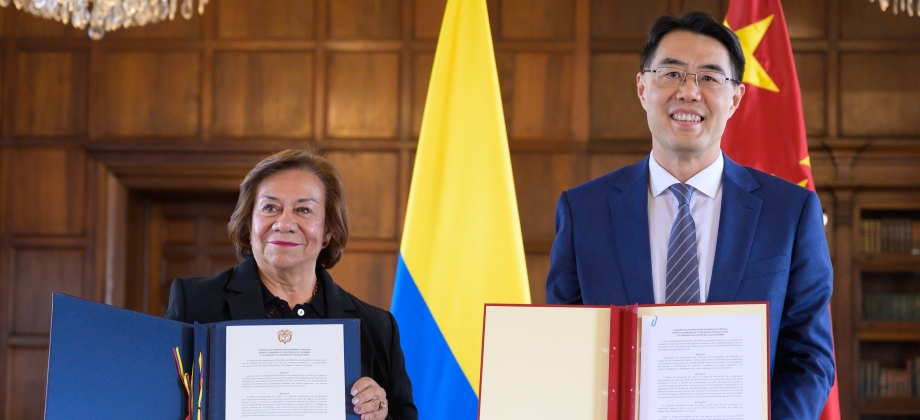La República Popular China y la República de Colombia firman Convenio para impulsar el desarrollo con donaciones que transforman vidas