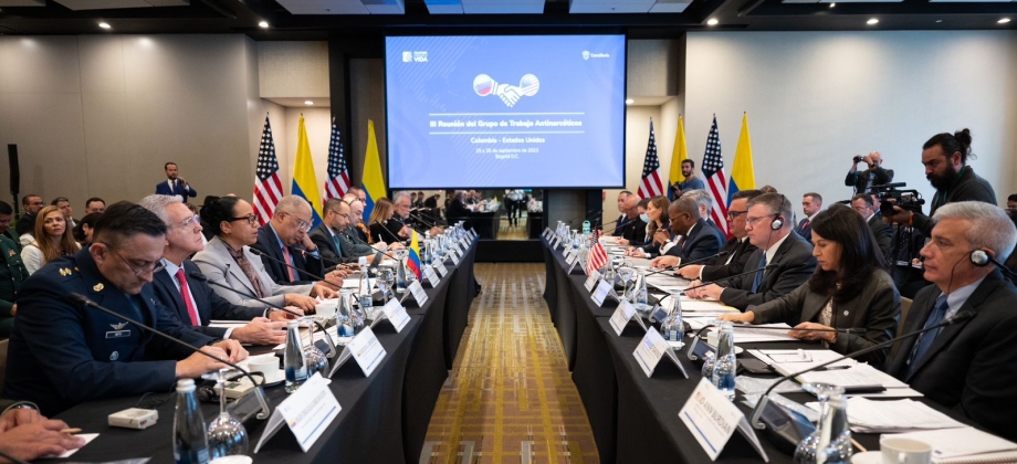 Con el diálogo sobre Política Nacional de Drogas 2023-2033 “Sembrando Vida, Desterramos el Narcotráfico”, Colombia y Estados Unidos fortalecen su relación bilateral