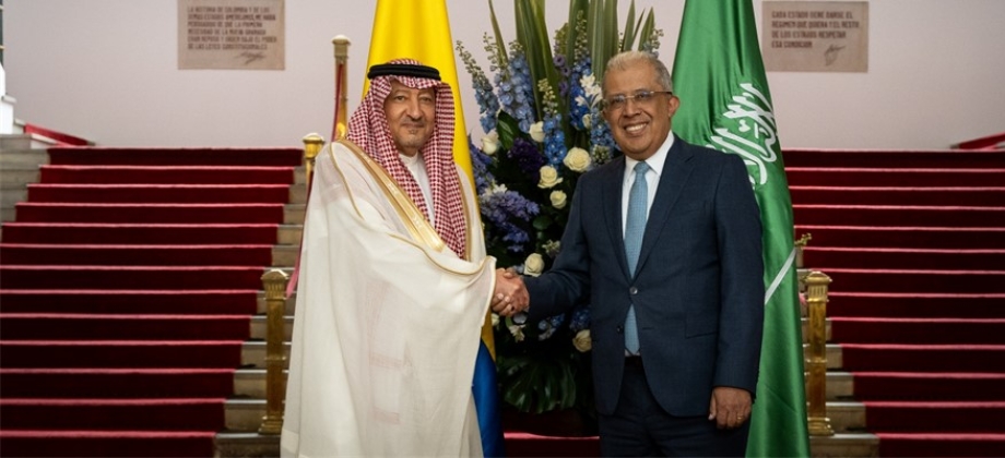 Vicecancilleres de Colombia y Arabia Saudita firman acuerdos para fortalecer las relaciones bilaterales y de cooperación entre ambas naciones
