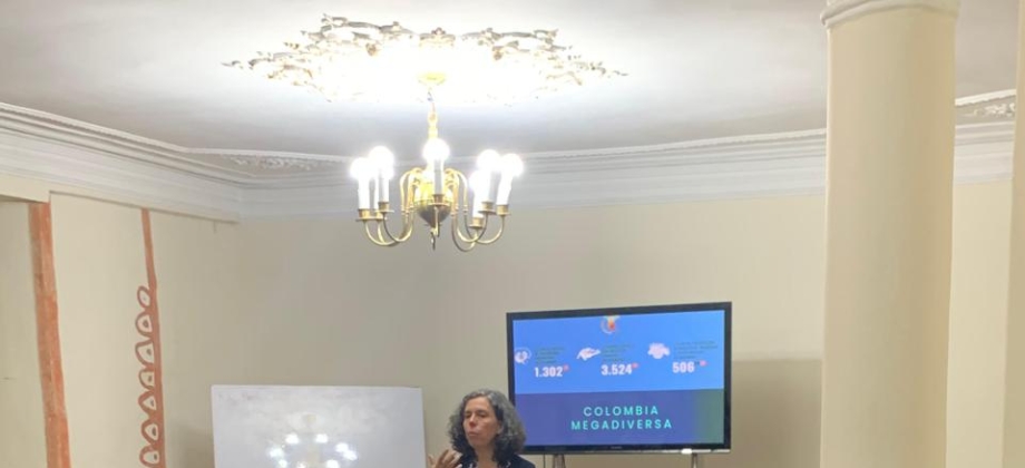 Explorando la importancia de la biodiversidad en la política exterior de Colombia