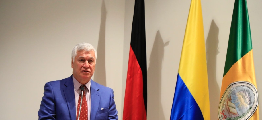 La diplomacia científica en el mundo actual, tema de interés para la cooperación académica colombo-alemana