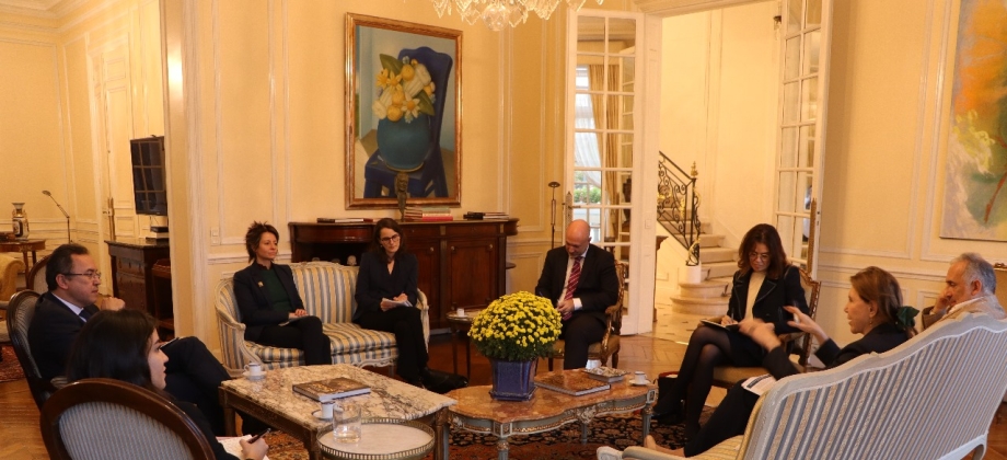 Colombia sigue fortaleciendo acciones para avanzar en el co-diseño de la Política Exterior Feminista
