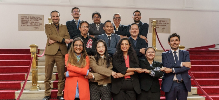 Clausura de la visita de campo de representantes de la Asociación de Naciones del Sudeste Asiático (ASEAN) a Colombia en el marco del proyecto de cooperación denominado: Curso sobre manejo de Carbono Azul para países ASEAN