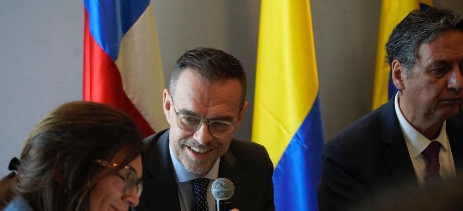 Primera Reunión de la Troika Ampliada en el marco de la Presidencia Pro Tempore de Colombia en la XXII Conferencia Suramericana sobre Migraciones