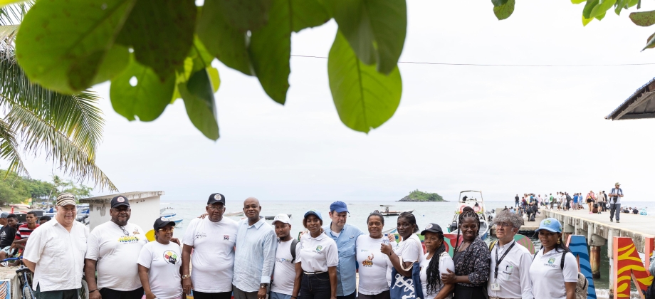 Canciller Murillo lideró recorrido en Capurganá con autoridades locales y actores sociales de la zona