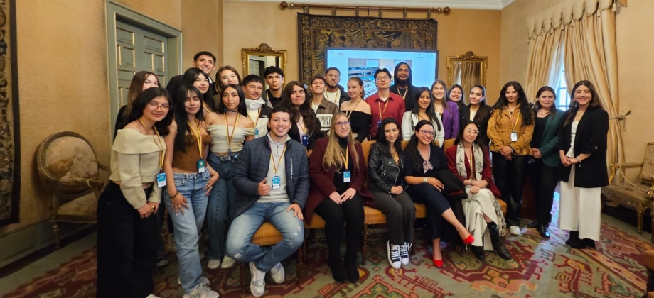 Cancillería acerca la diplomacia a los jóvenes en la III edición del evento Jóvenes Embajadores Globales