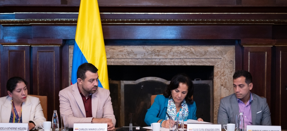 Entidades del Gobierno Nacional y del Sistema Integral para la Paz instalaron la Mesa de Medidas de Satisfacción para Víctimas en el Exterior