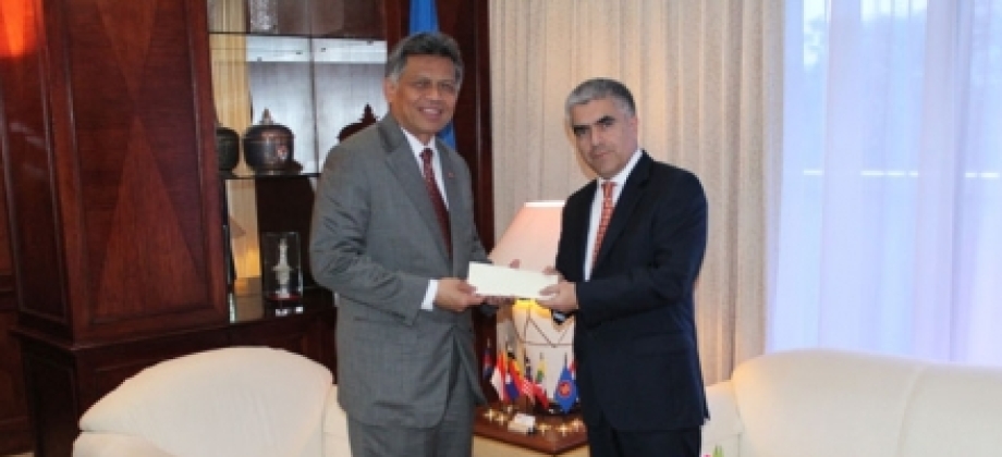 Por primera vez Colombia acreditó un Embajador ante la Asociación de Naciones de