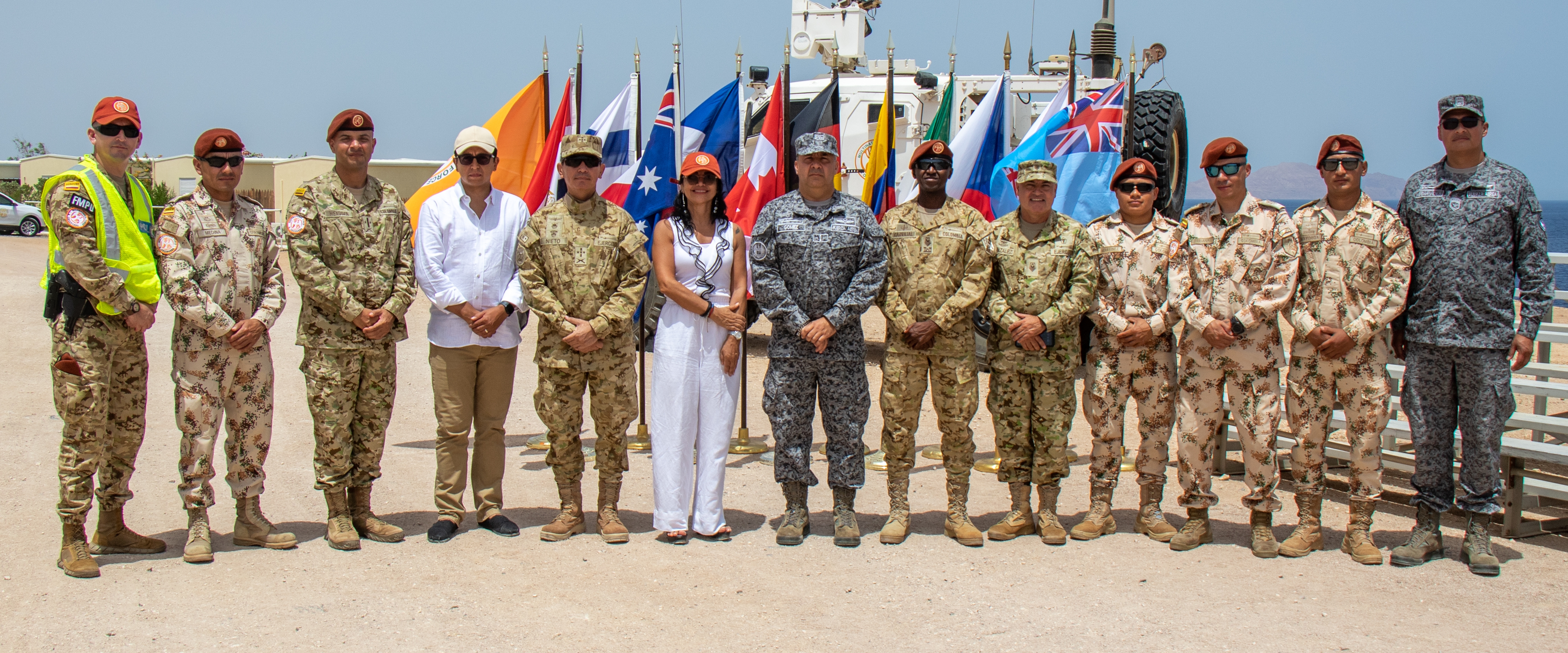 Embajadora de Colombia en Israel, Margarita Manjarrez, visitó la Península del Sinaí, junto con representantes de la Fuerza Multinacional de Paz y Observadores del Tratado de Paz entre Israel y Egipto