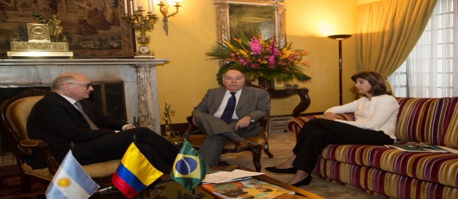 Alt: Comunicado conjunto Colombia, Brasil y Argentina