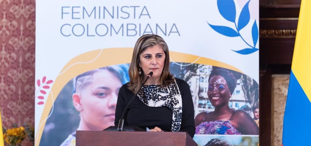 Viceministra de Asuntos Multilaterales, Laura Gil, anuncia que la Política Exterior Feminista tiene tres premisas fundamentales: pacifista, participativa e interseccional
